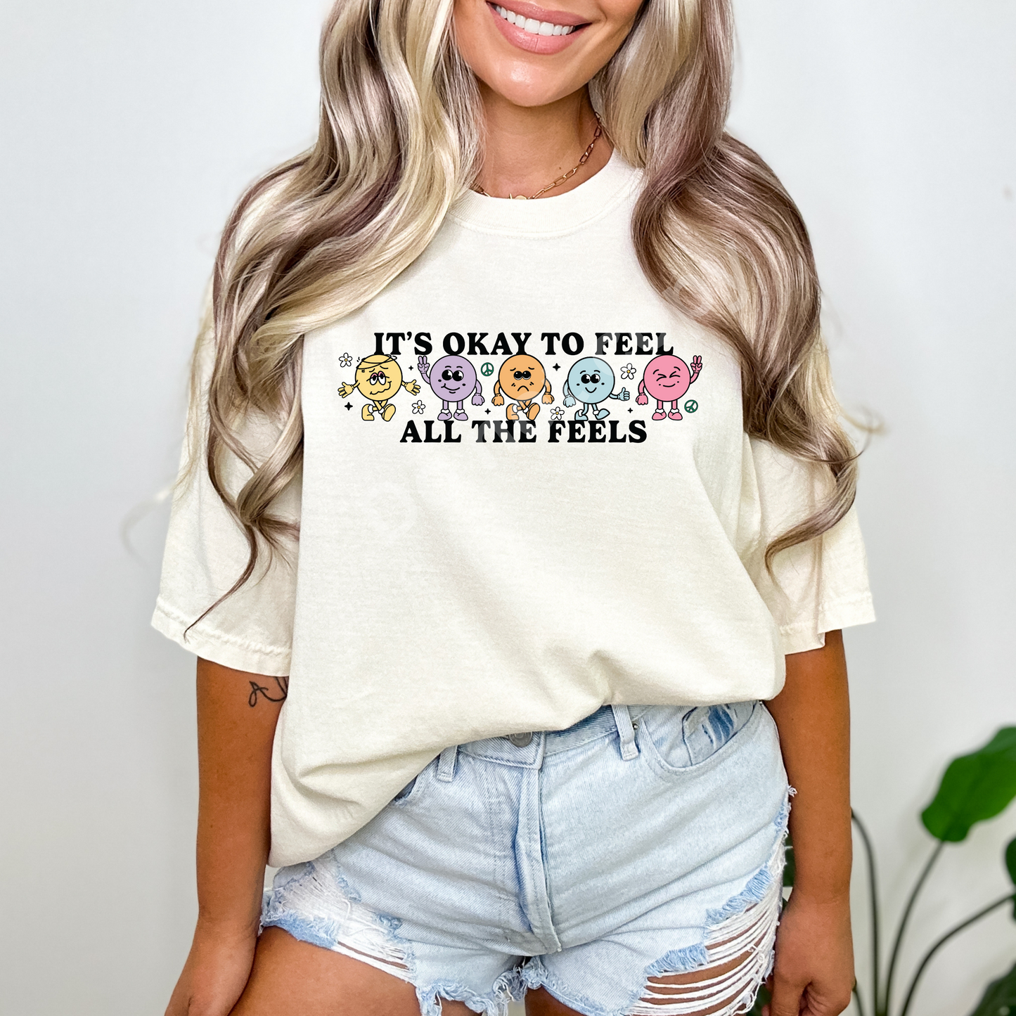 “It’s Okay To Feel All The Feels” Cotton Graphic Tee
