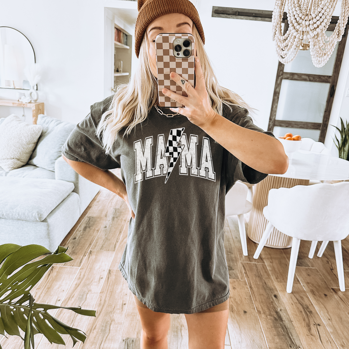 Vintage Lightning Grunge Mama Cotton Graphic Tee